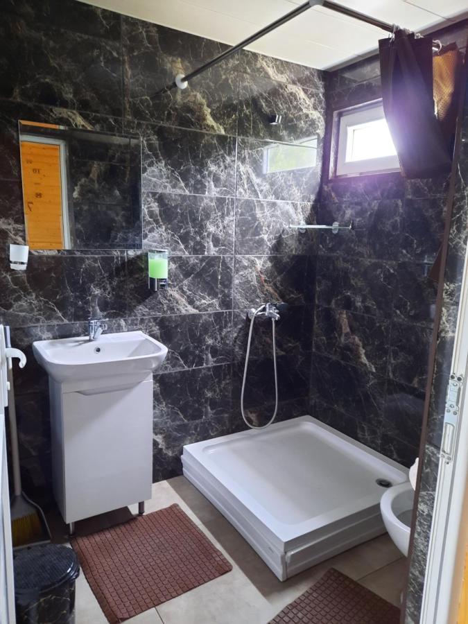 Family Hotel Maia - Cемейная Гостиница Майя Dashbashi Eksteriør bilde