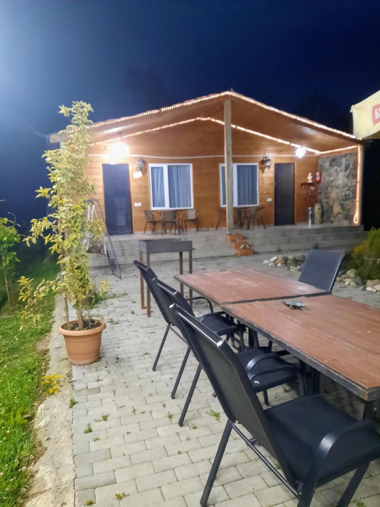 Family Hotel Maia - Cемейная Гостиница Майя Dashbashi Eksteriør bilde