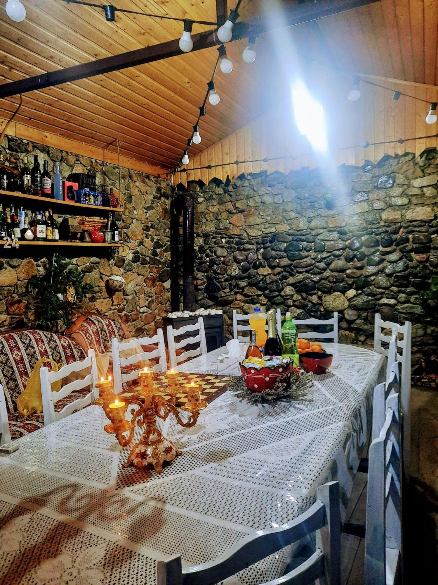 Family Hotel Maia - Cемейная Гостиница Майя Dashbashi Eksteriør bilde